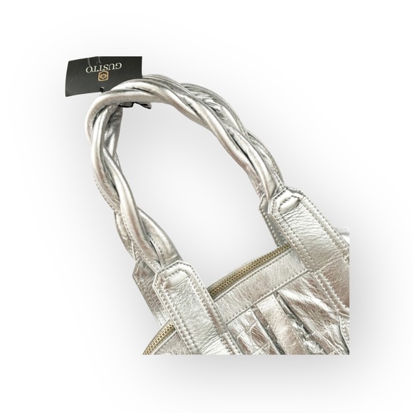 Rare: new Gustto Cala Bag ☻ Blogger Favorite ☻ Metallic Silver Leather ☻ Luxury - Picture 4 of 15